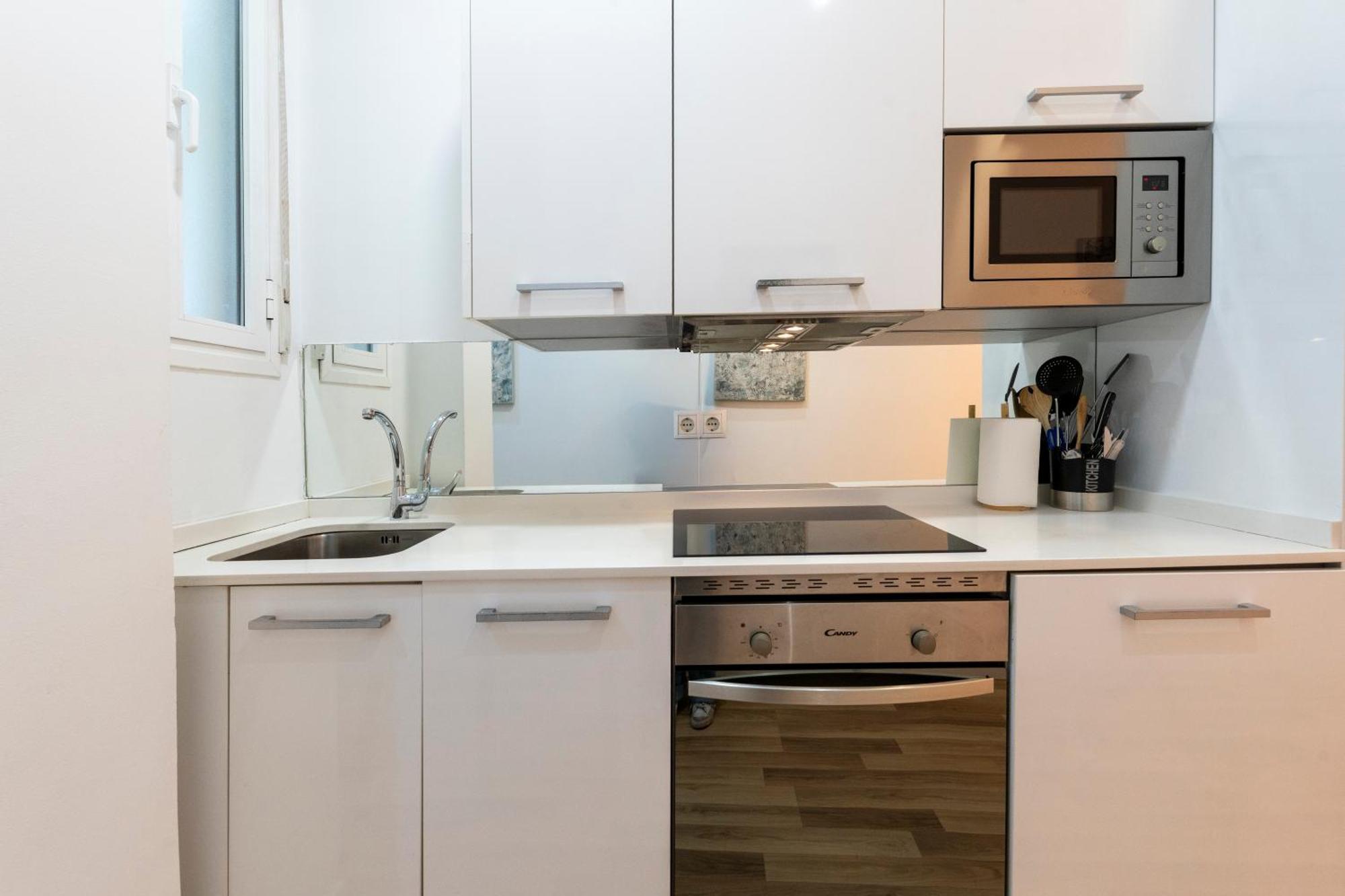For You Rentals New Design Apartment Temporal Puerta Del Sol Pre10A Madrid Exteriér fotografie